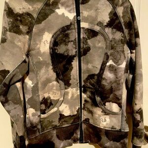 Lululemo Scuba Hoodie